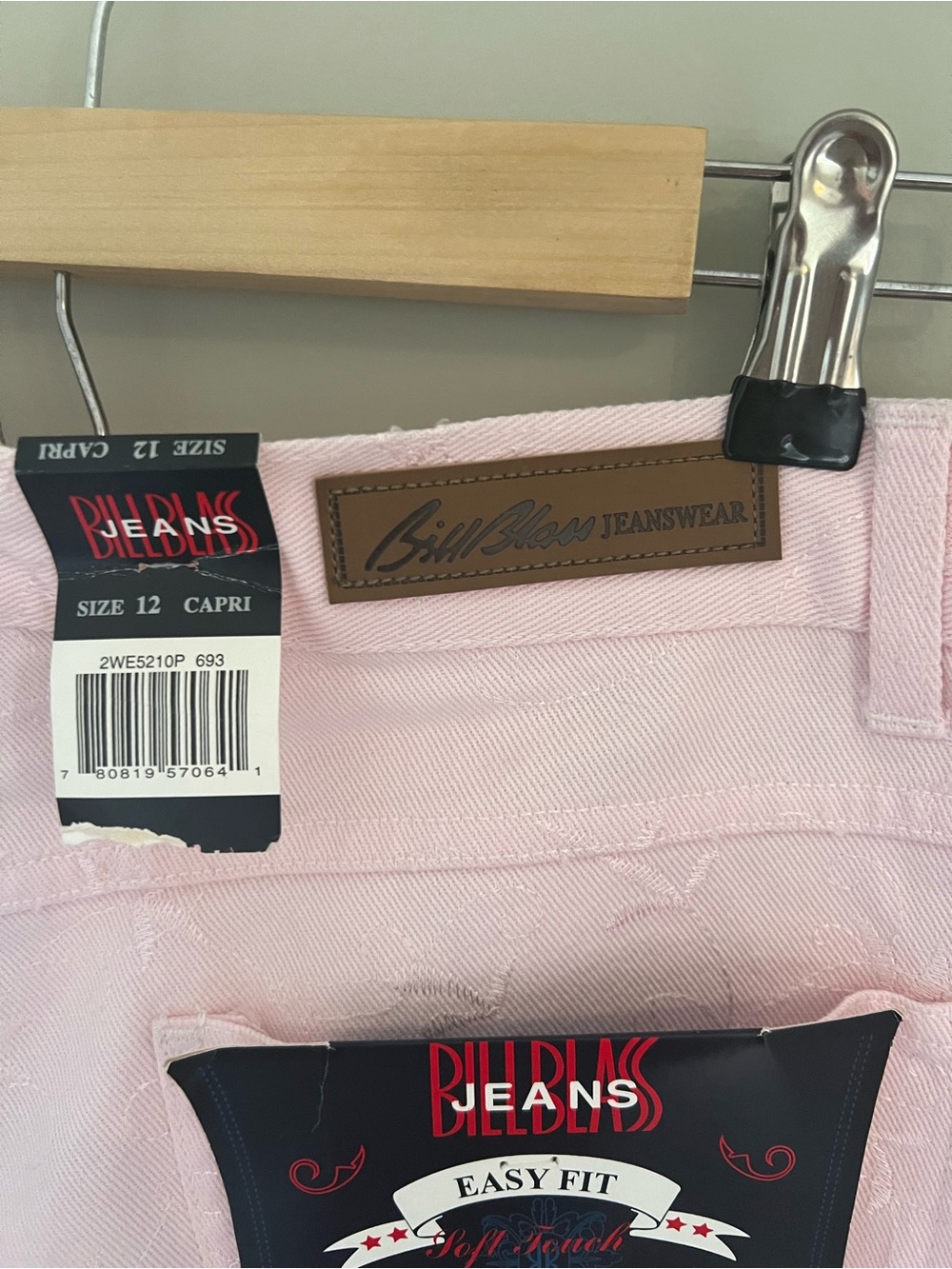 Bill Blass Vintage Light Pink Capri Jeans